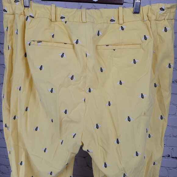 Talbots Yellow Embroidered Bees Curvy High Rise Cropped Pants 18W (37x25) - Picture 8 of 15